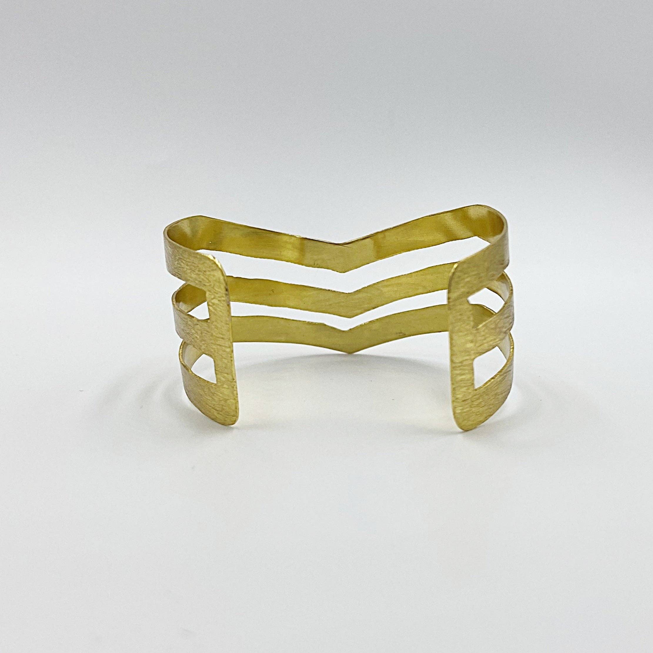 LA MAR - Wholesale Cuff Bracelet - WONDER gold-plated bracelet - Design with character6