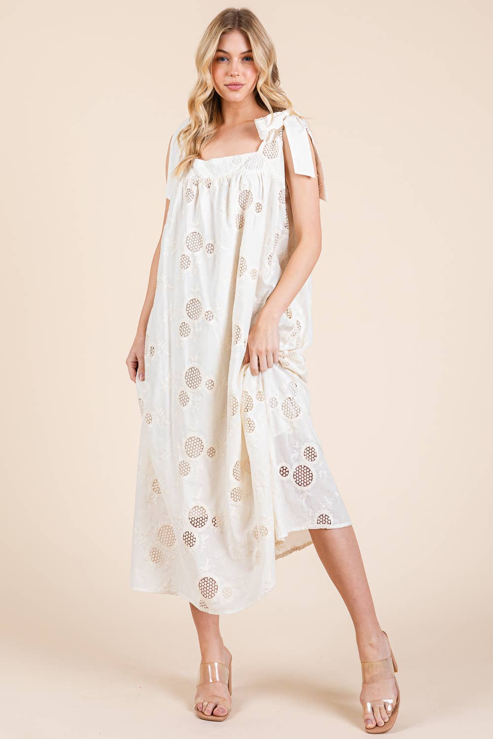 GeeGee x Lovelo – wholesale Dress – Women's – Sunflower Eyelet Lace Midi Sundress, OD513405