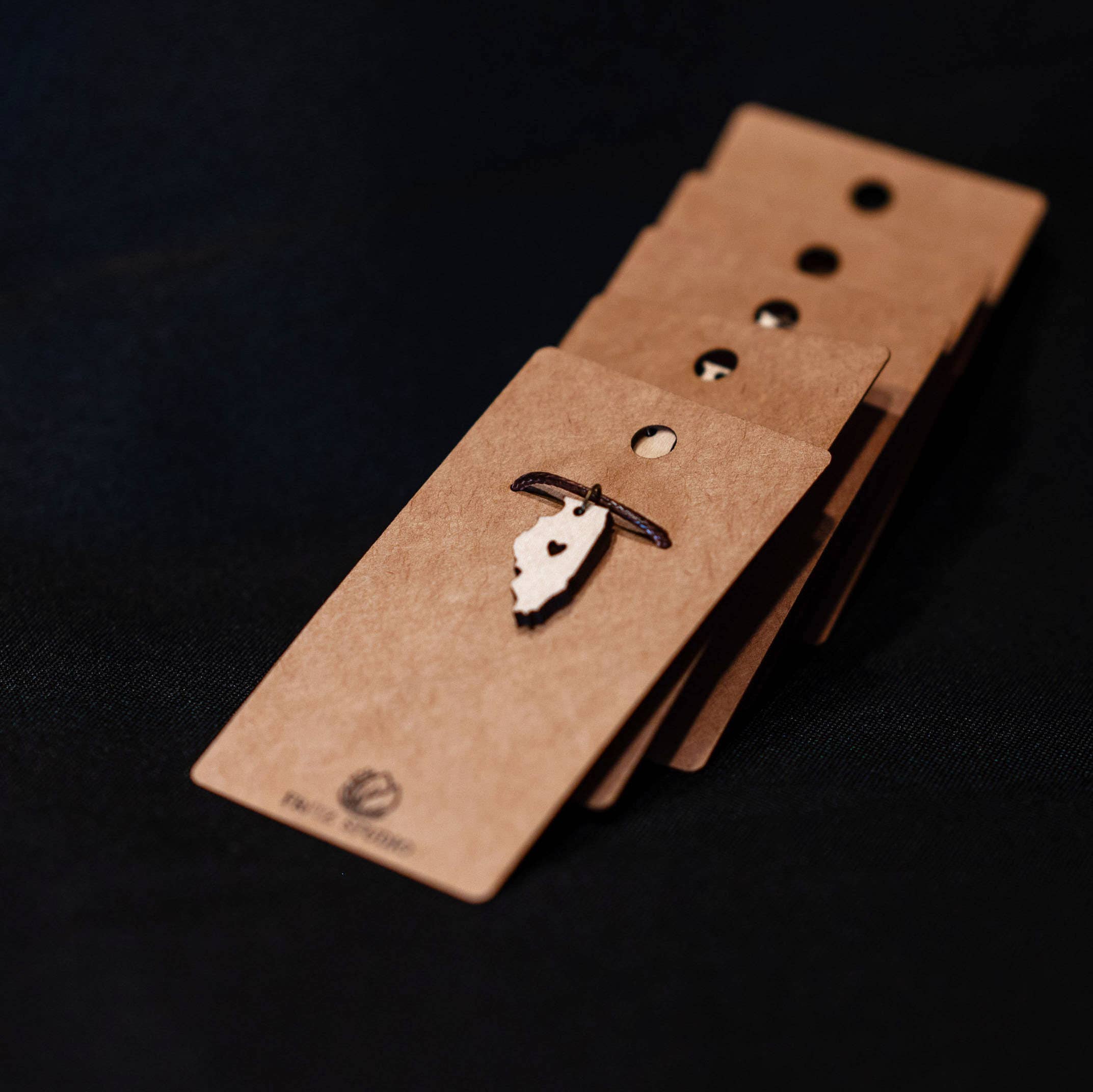 Fritz Studio - Wholesale Pendant/Charm Necklace - Illinois Necklace1