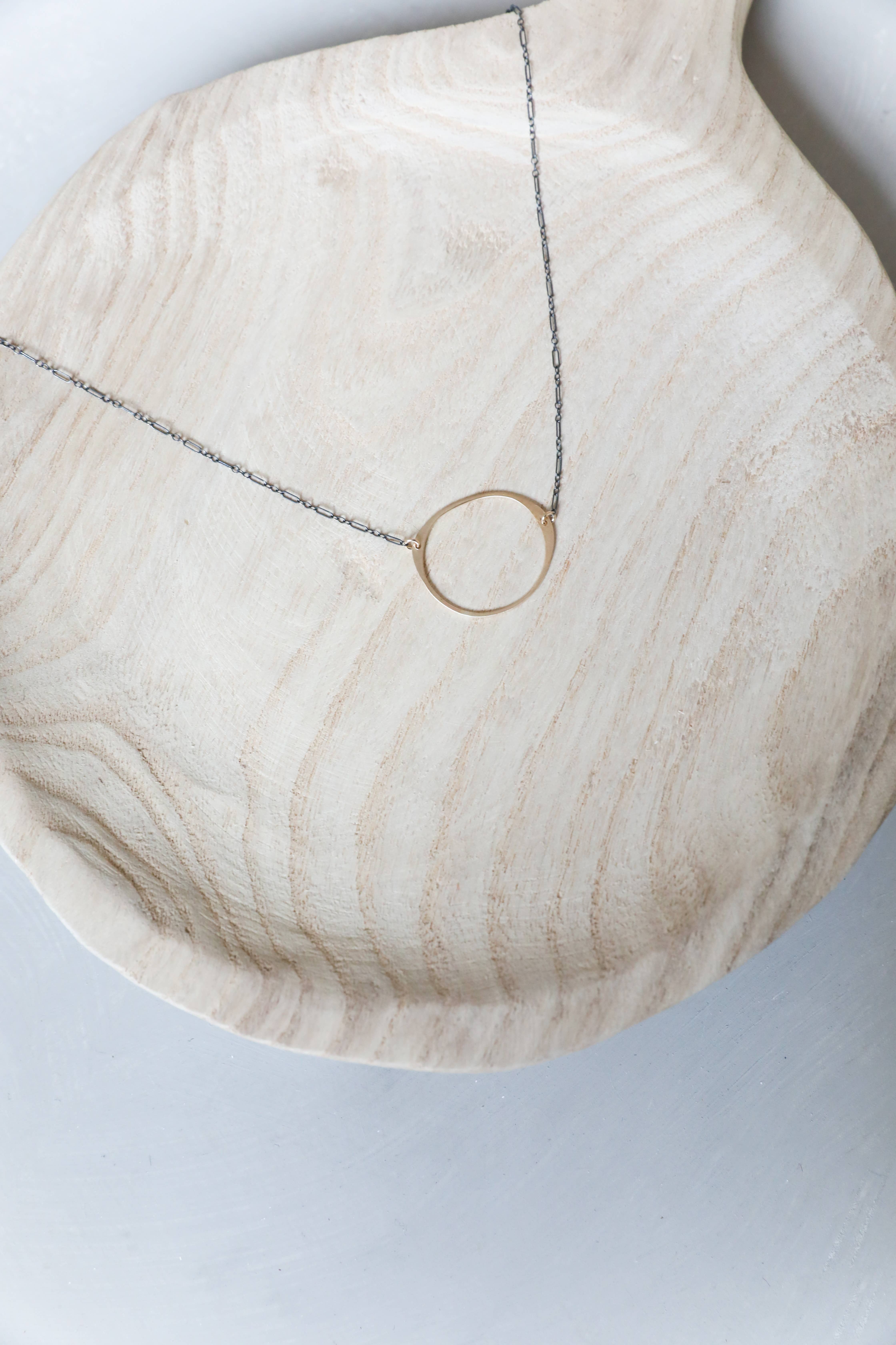 Freshie & Zero - Wholesale Pendant/Charm Necklace - Antique Stone Hammered Gold Oval Black Chain Necklace3