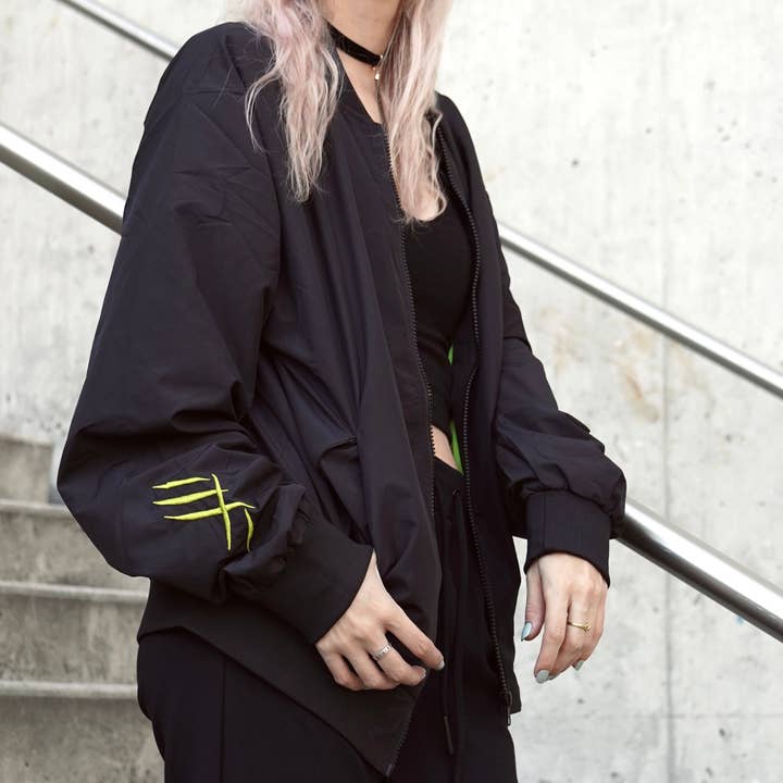 Kirin Koncept - Wholesale Bomber Jacket - Women's - Slashed - Lightweight Bomber Jacket7