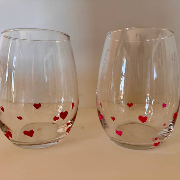 Hand Painted Glass, Co - Wholesale Wine Glass - Mini Hearts Stemless Wine Glass – 20 oz0