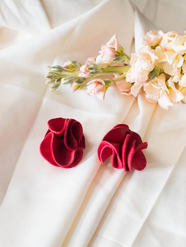Bougainvillea earrings in leather, handcrafted for wholesale by LIDIA MALLIA