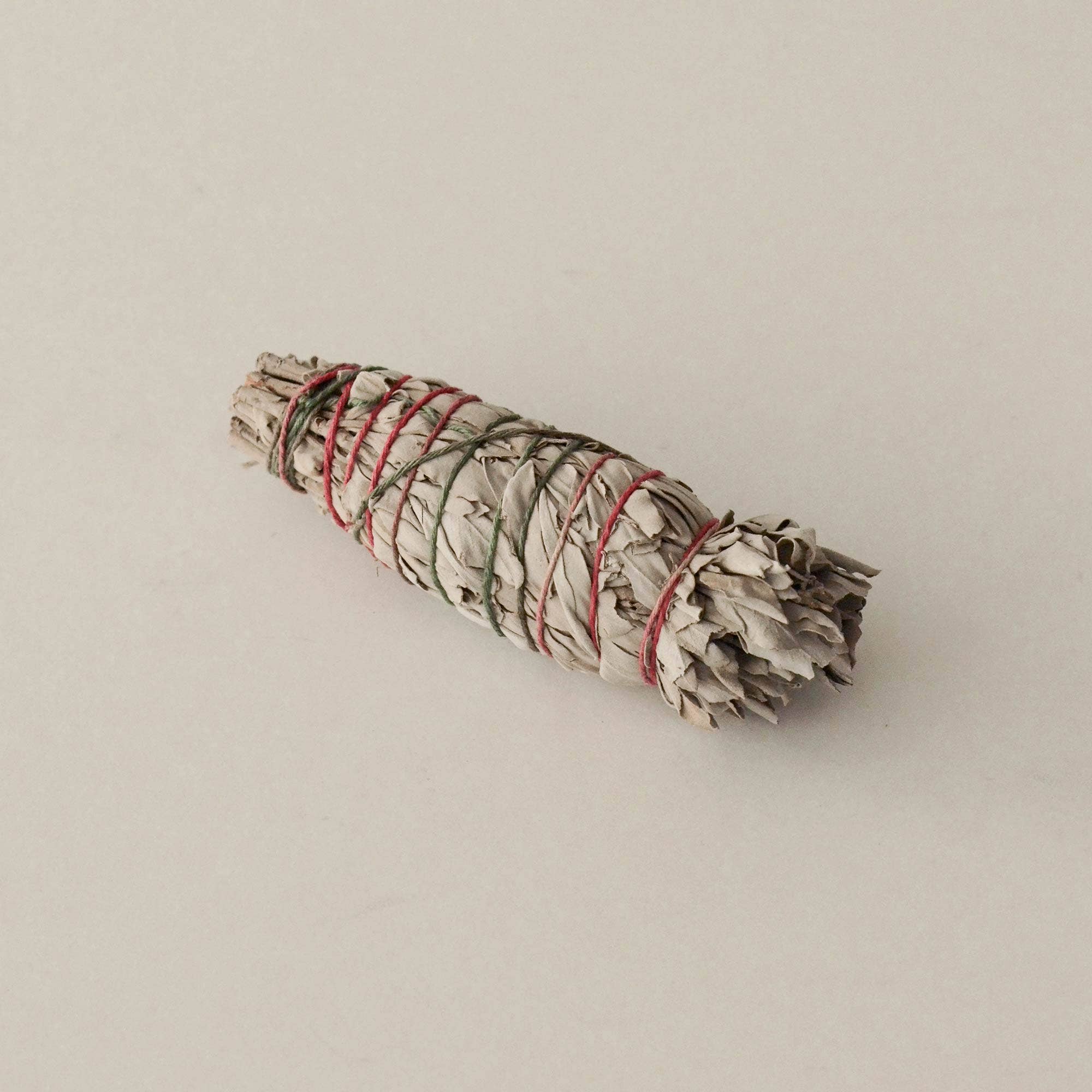 Cedar and Myrrh – wholesale Sage bundle – Medium Organic White Sage Smudging Stick1