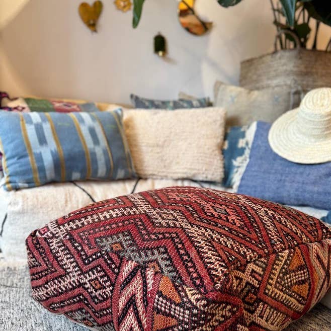 NOMAD BY LIV - Wholesale Floor Pillow - Vintage Kilim Floor cushions, Upcycled, Colorfull, wool2