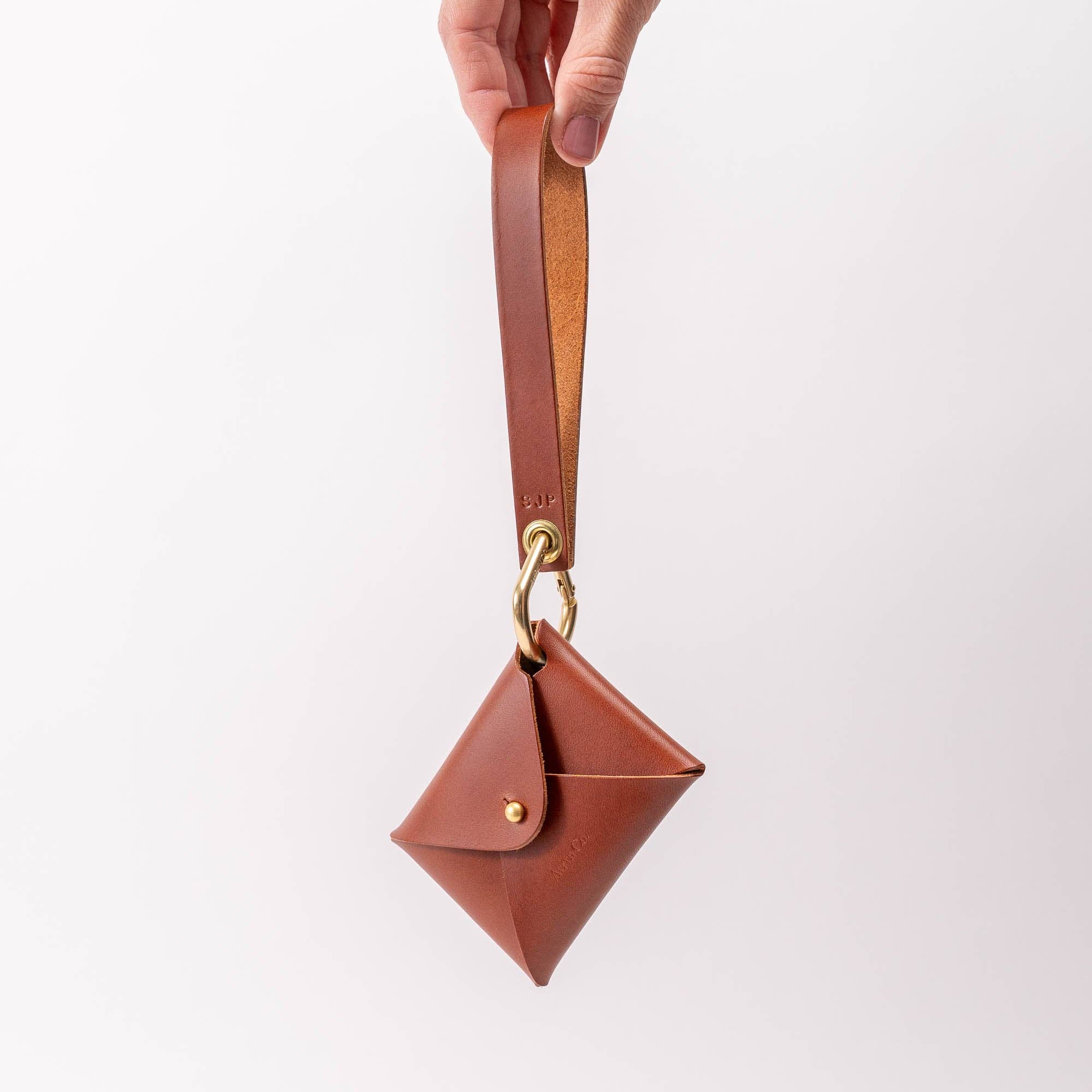 Avryn Co. - Wholesale Wallet - Women's - Chestnut Brown Veg Tan Leather Wristlet Wallet Set1