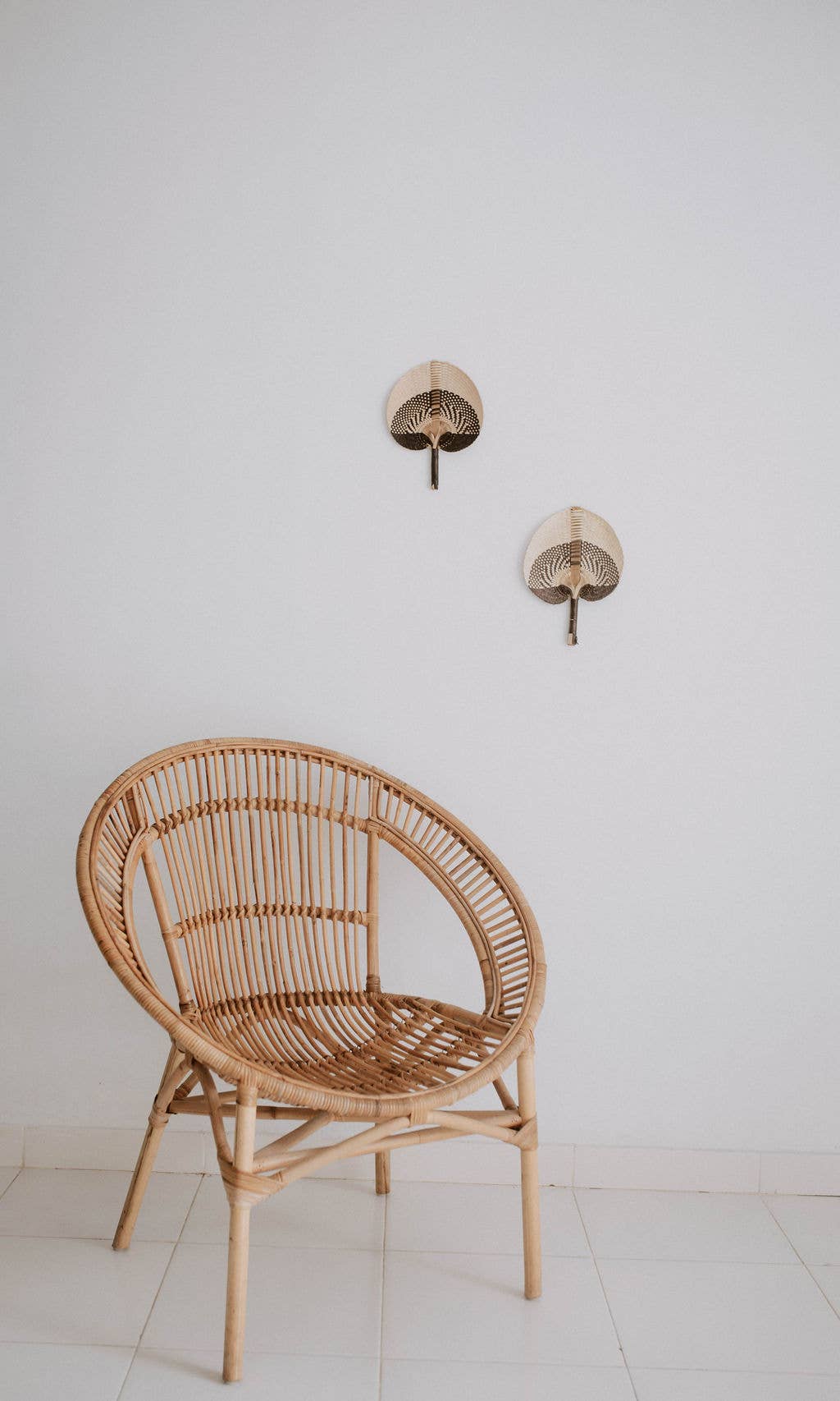 Village Thrive - Wholesale Wall Accent - Woven Paradisio Fan in Black Ombre0