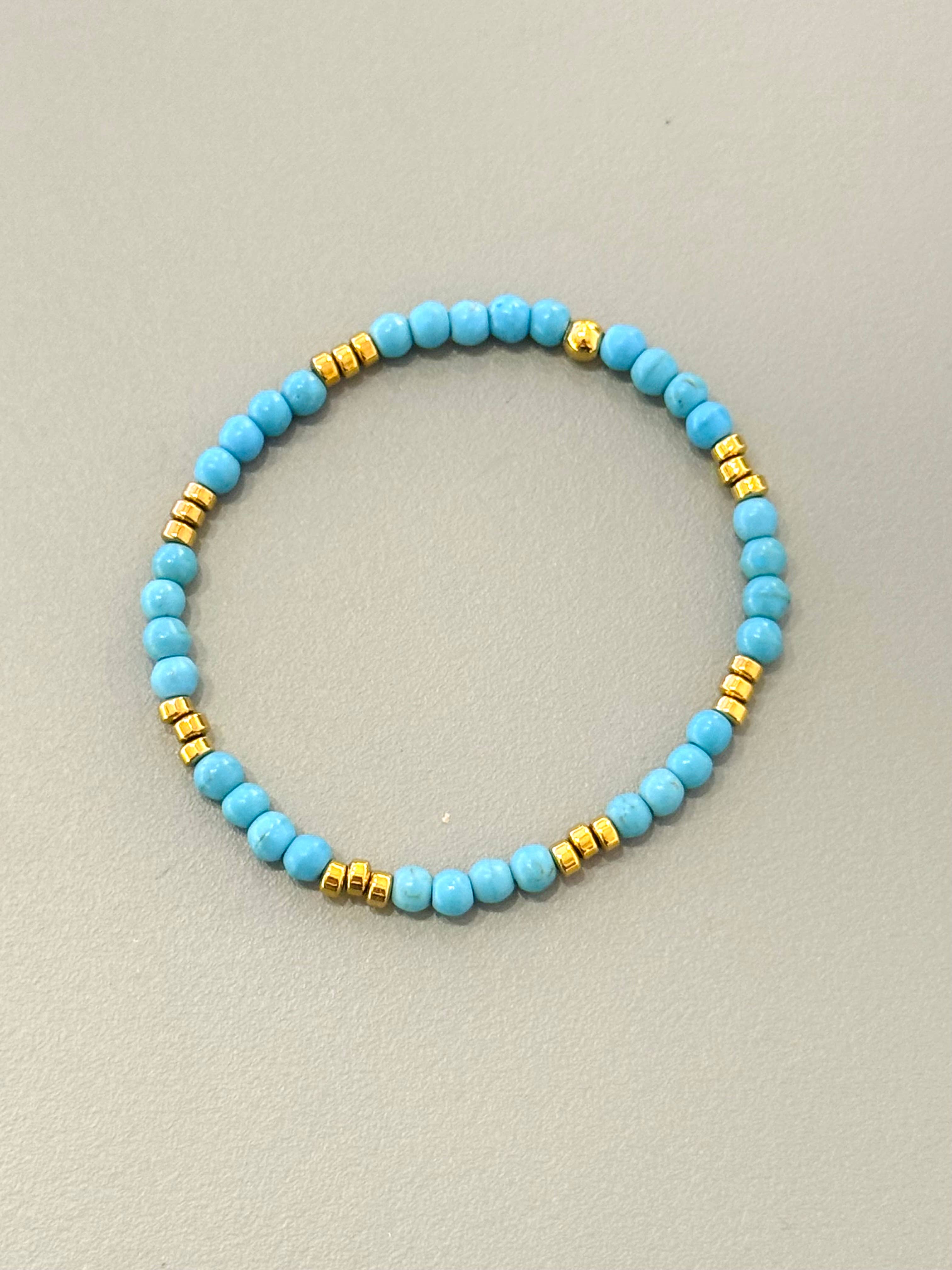 Cassette Barcelona – Engroshandel Perlearmbånd – Aloa elastisk sommerarmbånd med mineralsten10