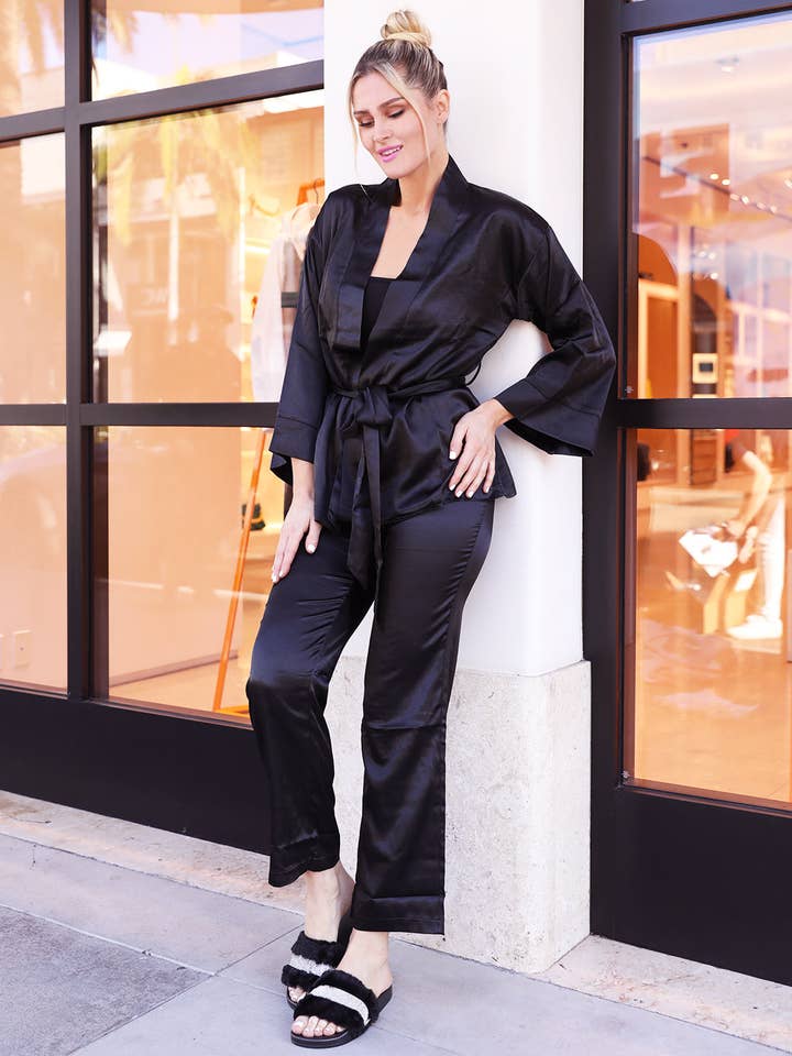 Olivia Satin Robe Set - Black for wholesale by Savoy Active