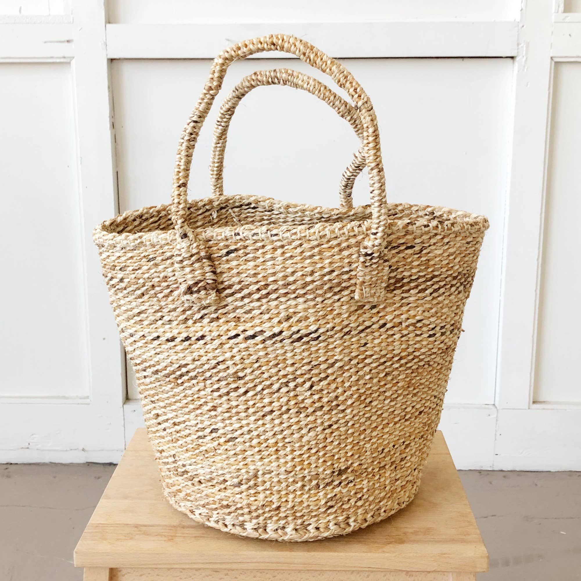 Amsha - Wholesale Tote Bag - Women's - Medium Sisal Tote11
