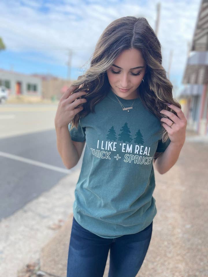 Maglietta Thick and Sprucey per la vendita all'ingrosso da parte di Adelle Linen
