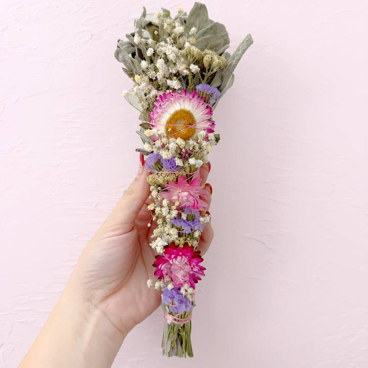 The 12th Moon - Wholesale Sage Bundle - PRAIRIE Floral Sage Smudge Bundle - Botanical Smoke Cleanser5