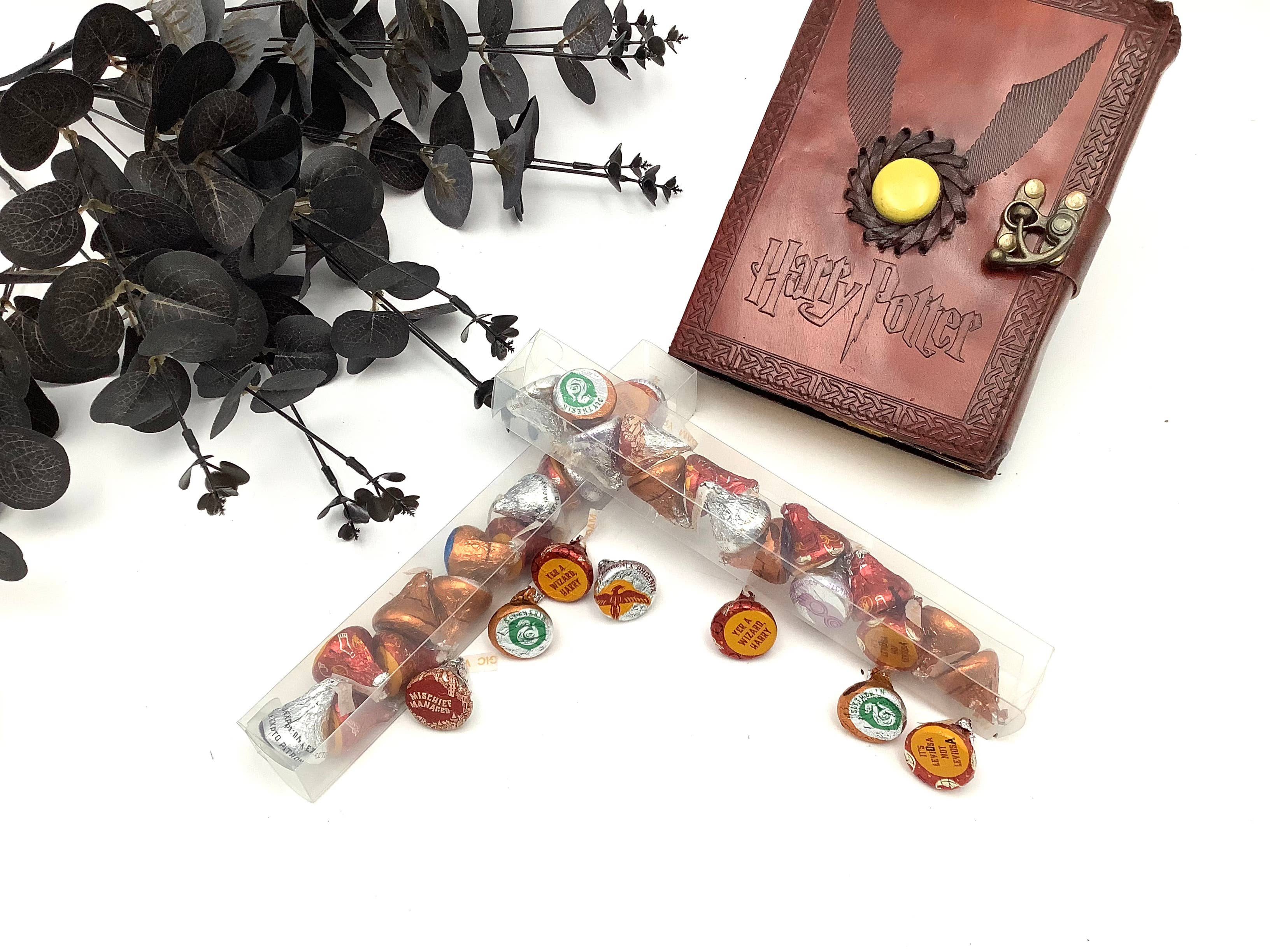 All Little Cute Things - Wholesale Chocolate - Harry Potter Wizard Wand with Assortment Hogwart Chocolates4
