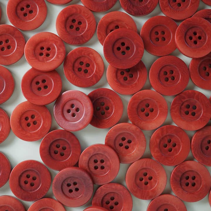 Matchy Matchy Sewing Club - Venta al por mayor Botones/broches - Botones de nuez de corozo ámbar de 1"