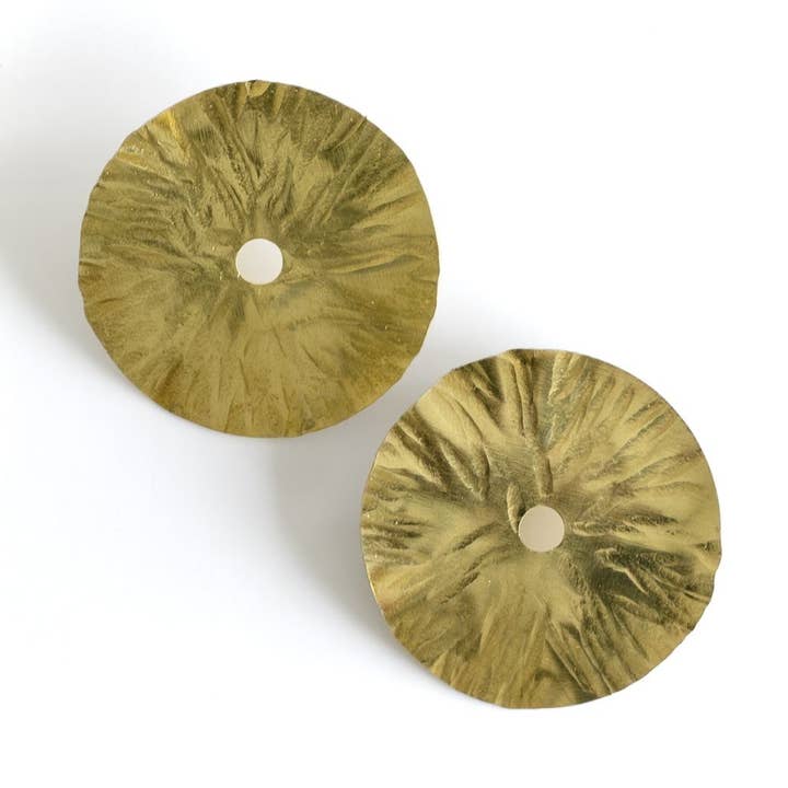 Mia oorbellen voor wholesale door DAKIDAKI Design