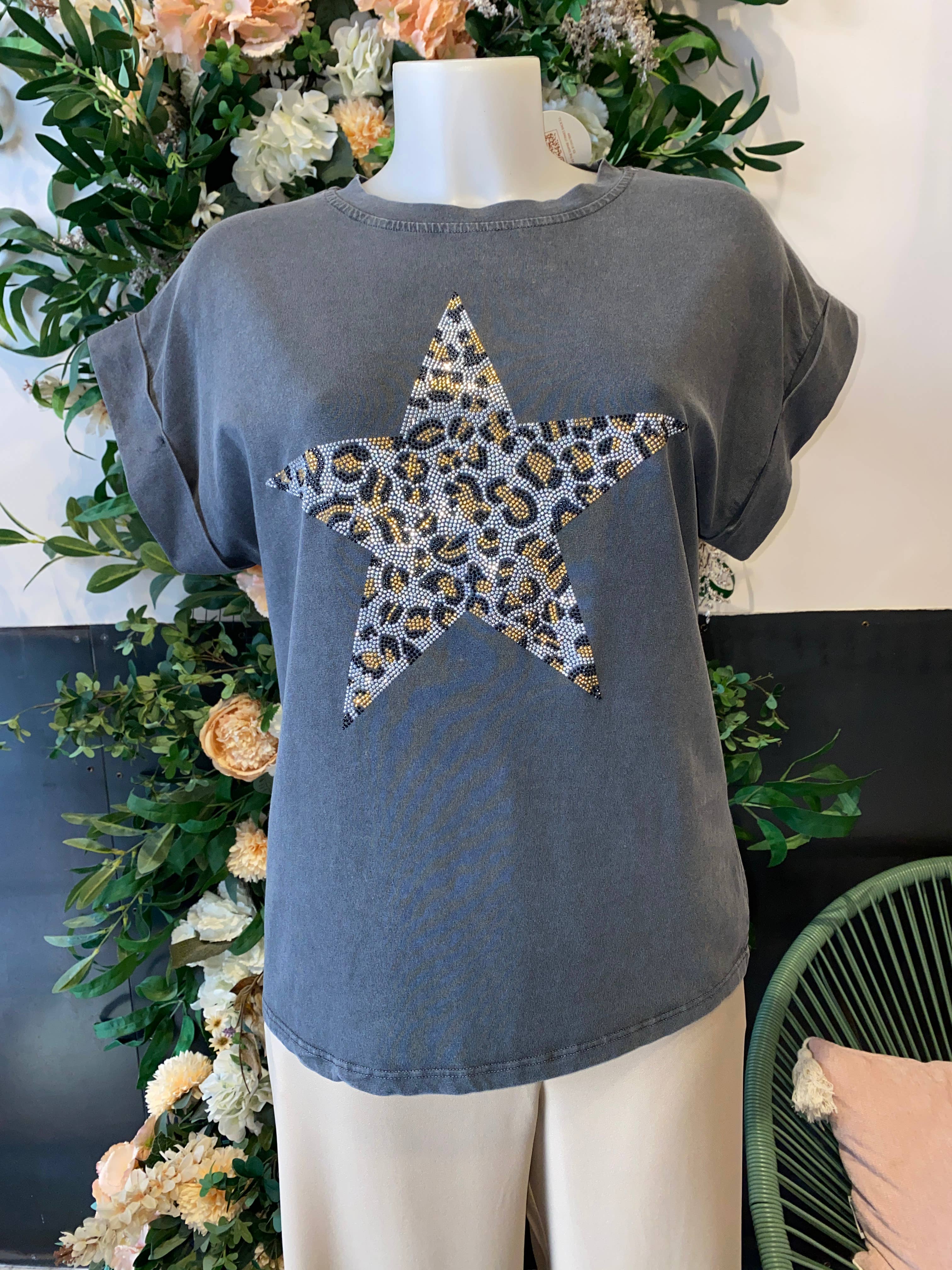 4305-010 WORN T-SHIRT WITH FOLDED BRIGHT STAR for wholesale on Faire