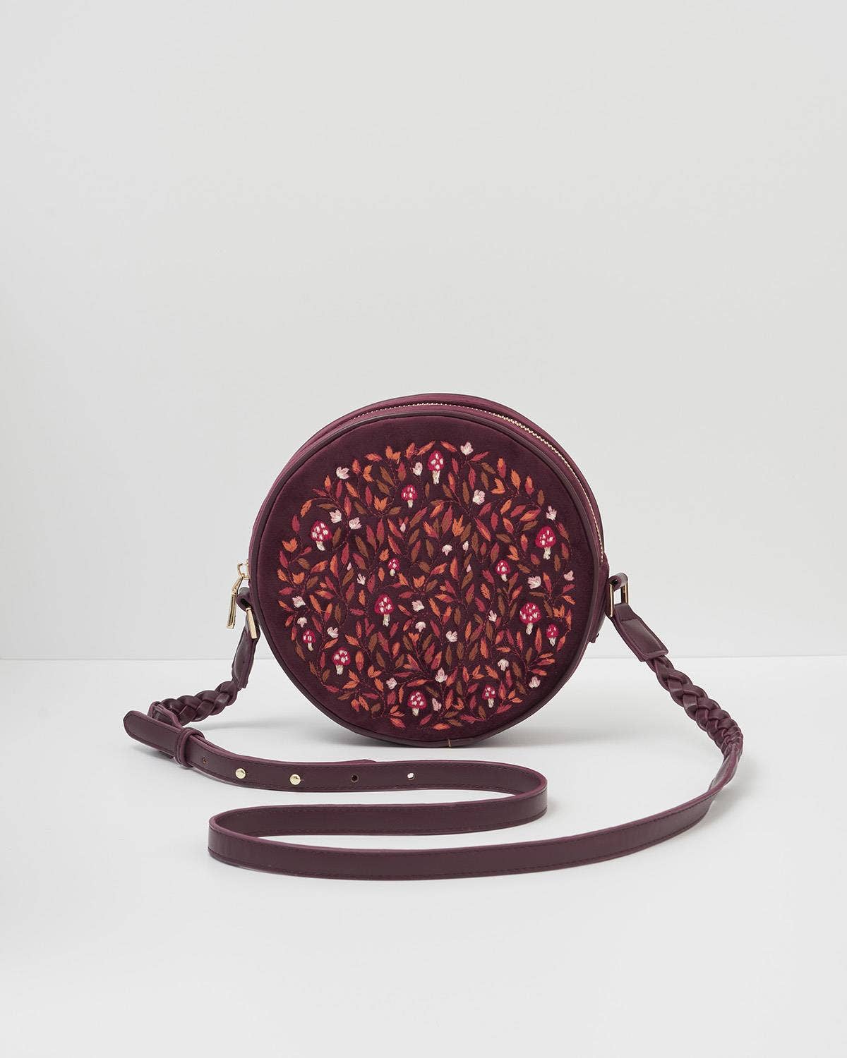 Fable England – Großhandel Umhängetasche - Damen – Magische Pilz bestickte runde Samttasche – US, UK & EU