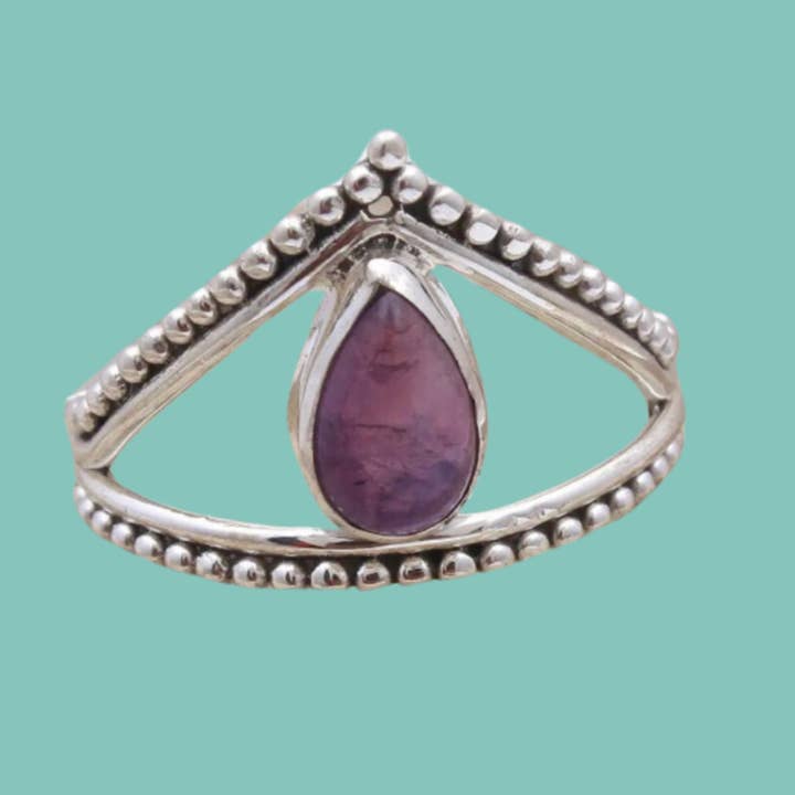 Bague MARIE-ANTOINETTE AMÉTHYSTE for wholesale by Maman Hippie Brand