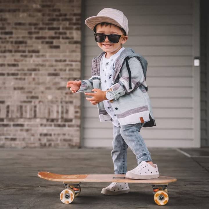 CREME TAN KANTSTEN - SHOOSHOOS TODDLER BØRNESKO VANDTÆTTE SNEAKERS for engroshandel på Faire7