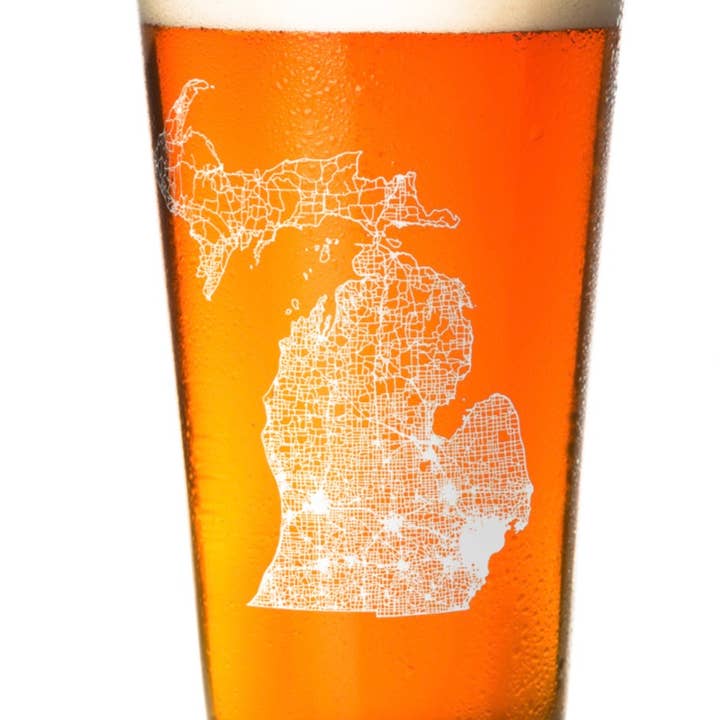 Bicchiere da pinta con mappa dettagliata del Michigan per la vendita all'ingrosso da parte di City Bird