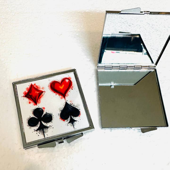 Resinate By KS / by KRISTIN SMITH - Vendita all'ingrosso Specchietti da borsa - Specchio Tascabile Simboli delle Carte CANASTA