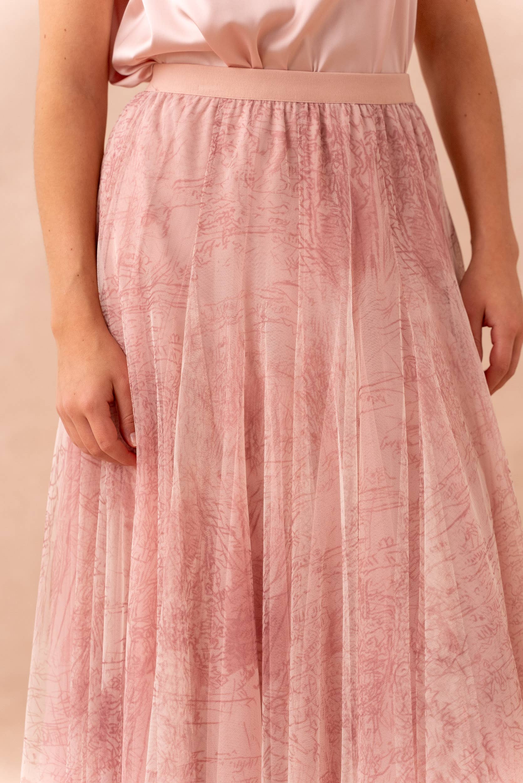 CHOKLATE PARIS - Wholesale Skirt - Women's - Amber skirt in toile de Jouy printed tulle - CK08202-19