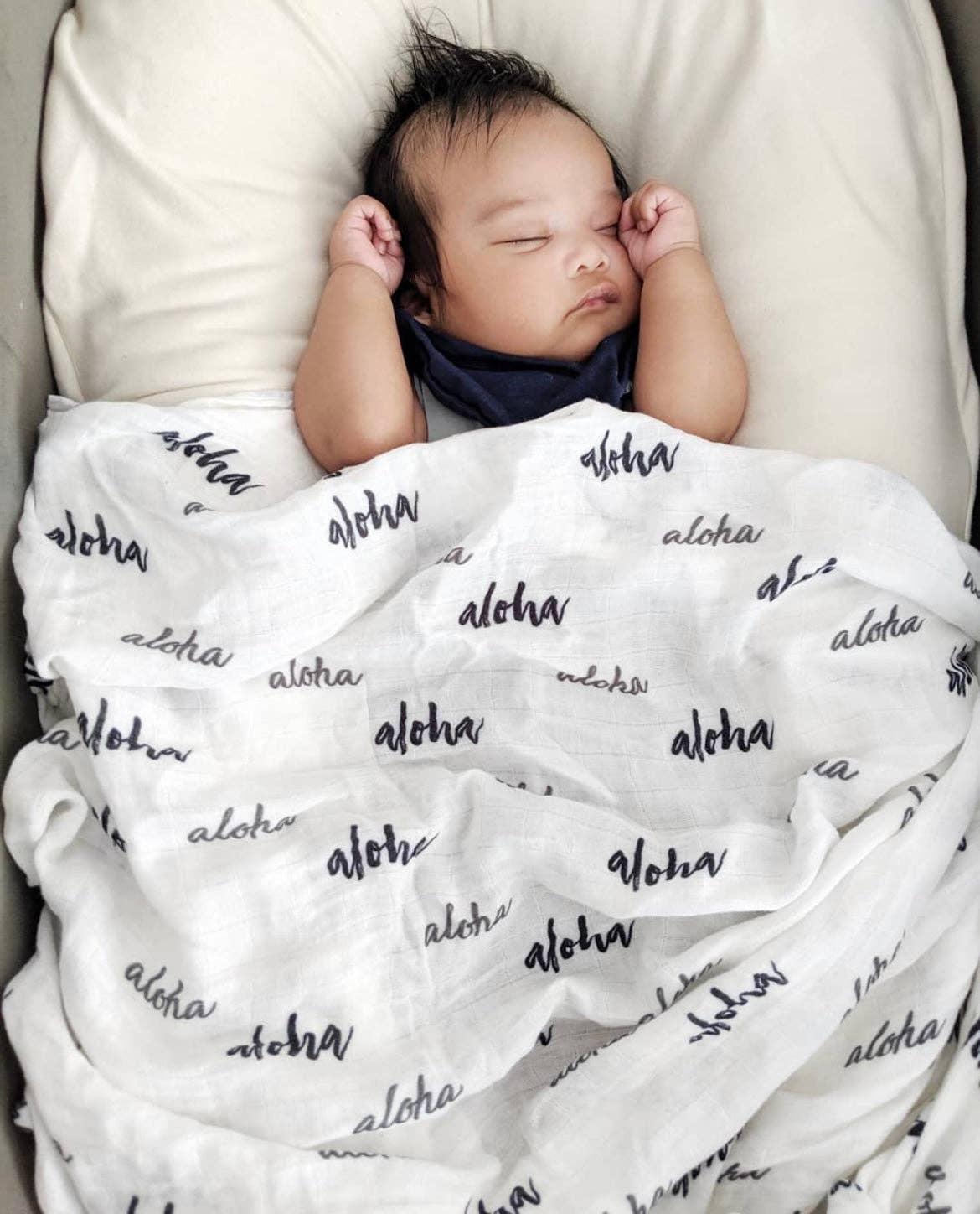 The Keiki Dept - Wholesale Swaddle - Baby - Aloha Kapa Moe - Hawaiian Bamboo Swaddle1