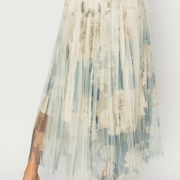 Chic Lined Pleated Tulle Midi Skirt With Elastic Waist - 4034 BG/DD NAVY FL for wholesale by Origami Apparel ~ Lace and Crochet inspired