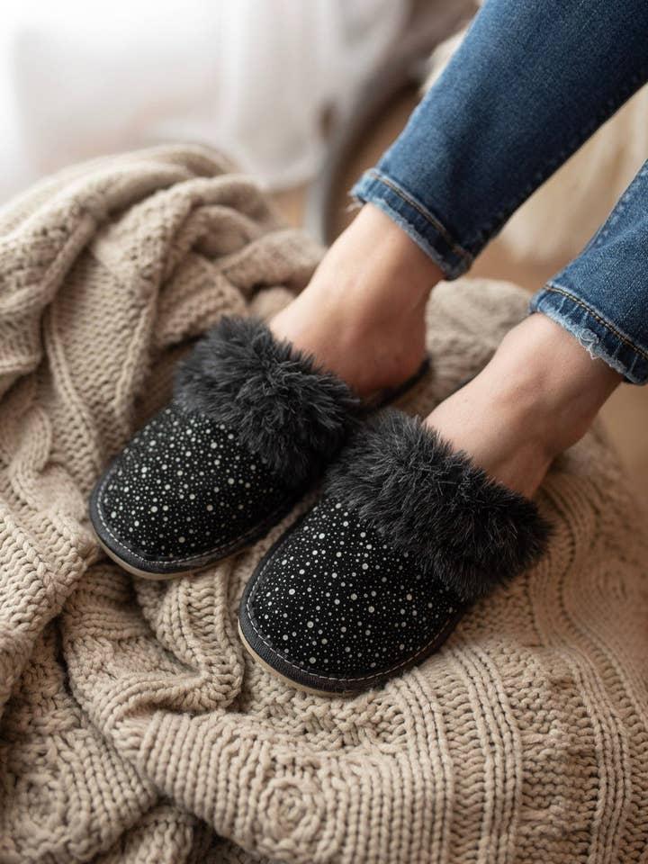 Midnight Slippers for wholesale by ONAIE