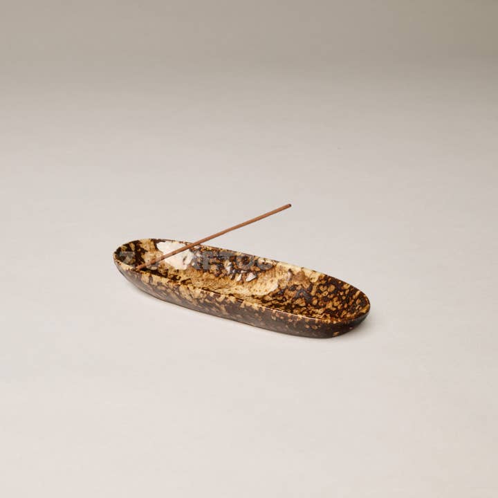 The Collector Ceramic Holder - Chocolate for wholesale by Gentle Habits