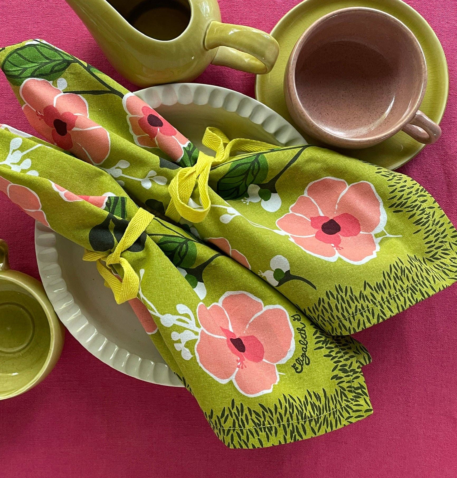 Elizabeth Grubaugh - Wholesale Dinner & Cloth Napkin - Matcha Napkin Set of 41