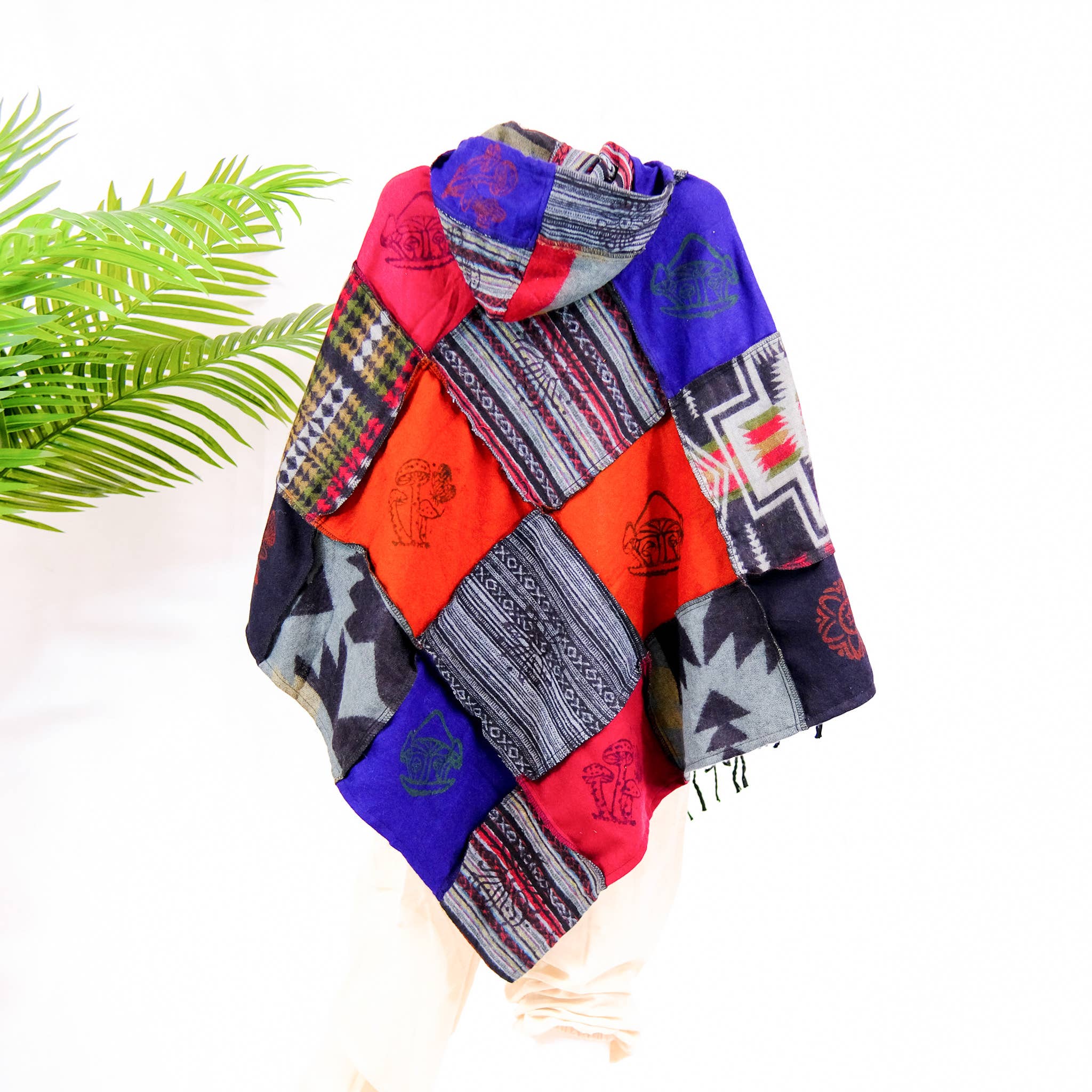 Karma Nepal Crafts - Wholesale Poncho - Unisex - Patchwork Wool Unisex Fall/Winter Ponchos8