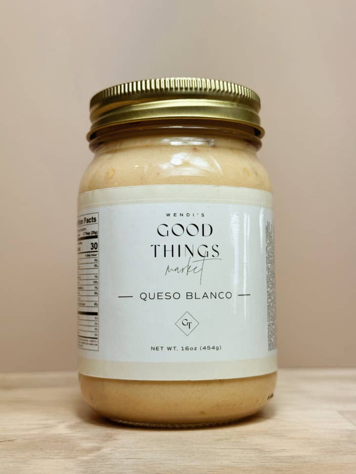 Queso Blanco pour la vente par Wendi’s Good Things Market