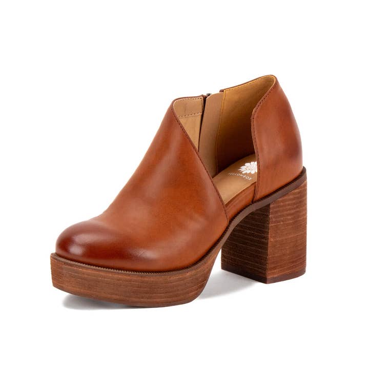 Mars Sky Shoes Wholesale - Wholesale Booties - Women's - Yellow Box LOREDO Block Heel Platform Side Cutout Booties