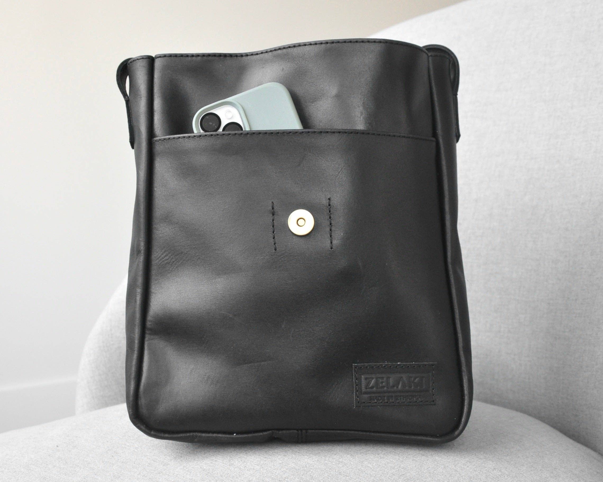 Zelaki Leather Company - Wholesale Crossbody Bag - Women's - Sira Crossbody Bag | Leather Messenger Purse | Unisex Bag3