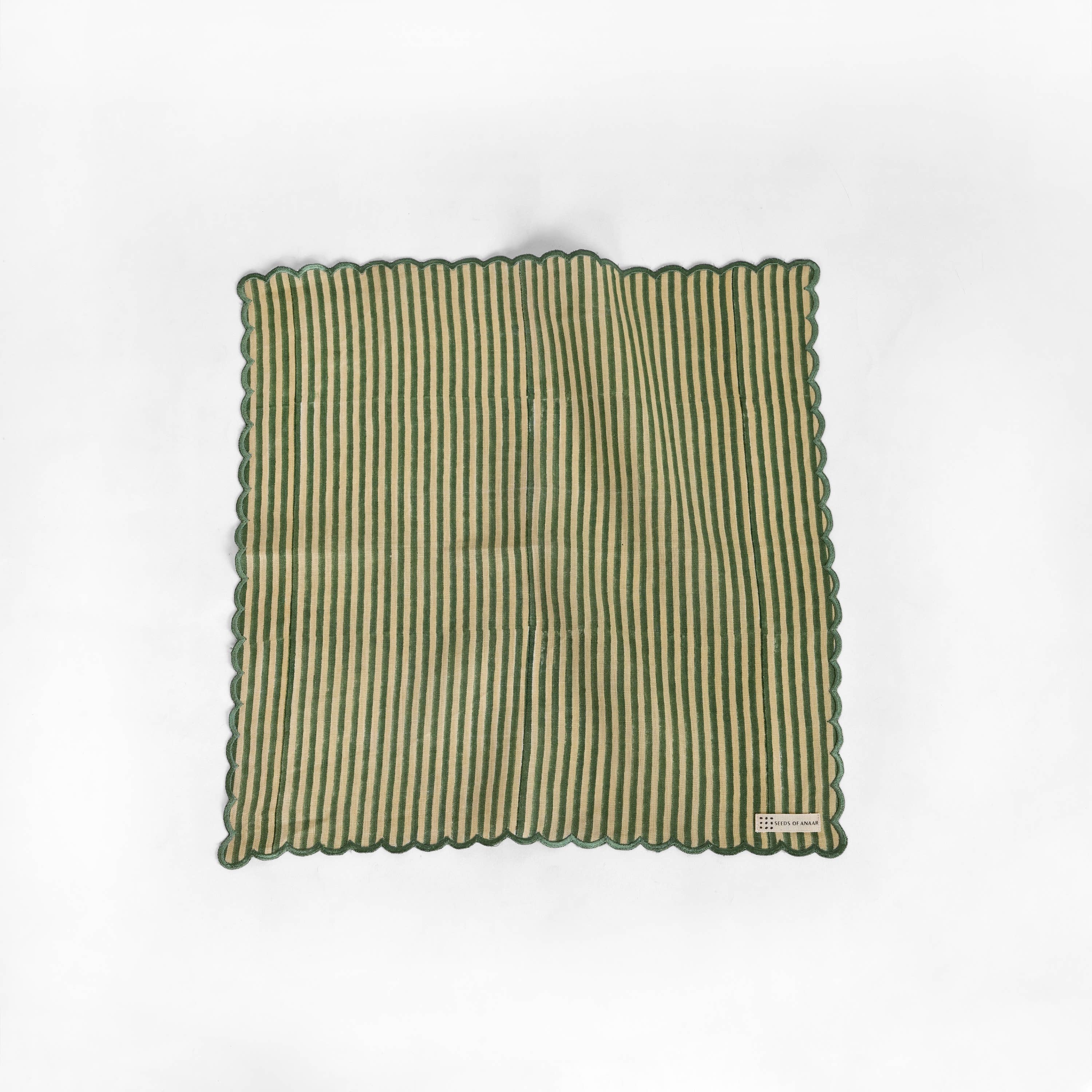 Craft Boat - Wholesale Dinerservet - Groen linnen servet met blokprint en geschulpte rand3