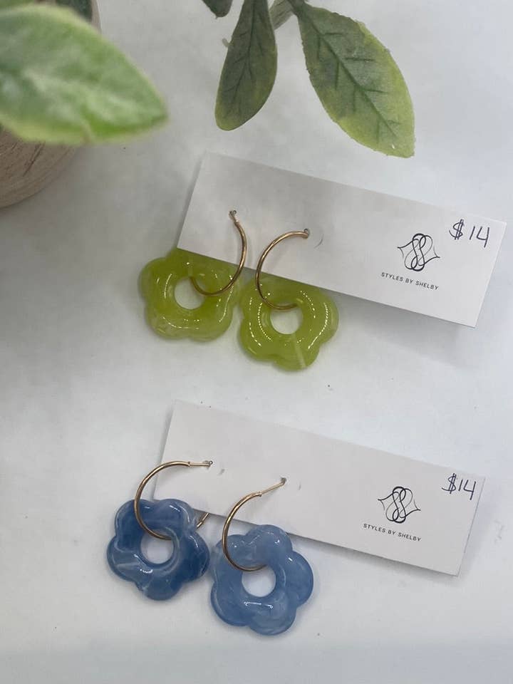 Resin Flower Dangle for wholesale by Styles by Shelby