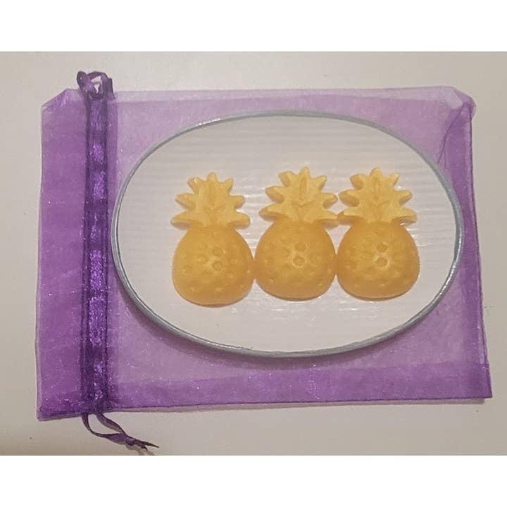 Ananaszeep, naar ananas geurende zeep voor wholesale door CraftdeeD