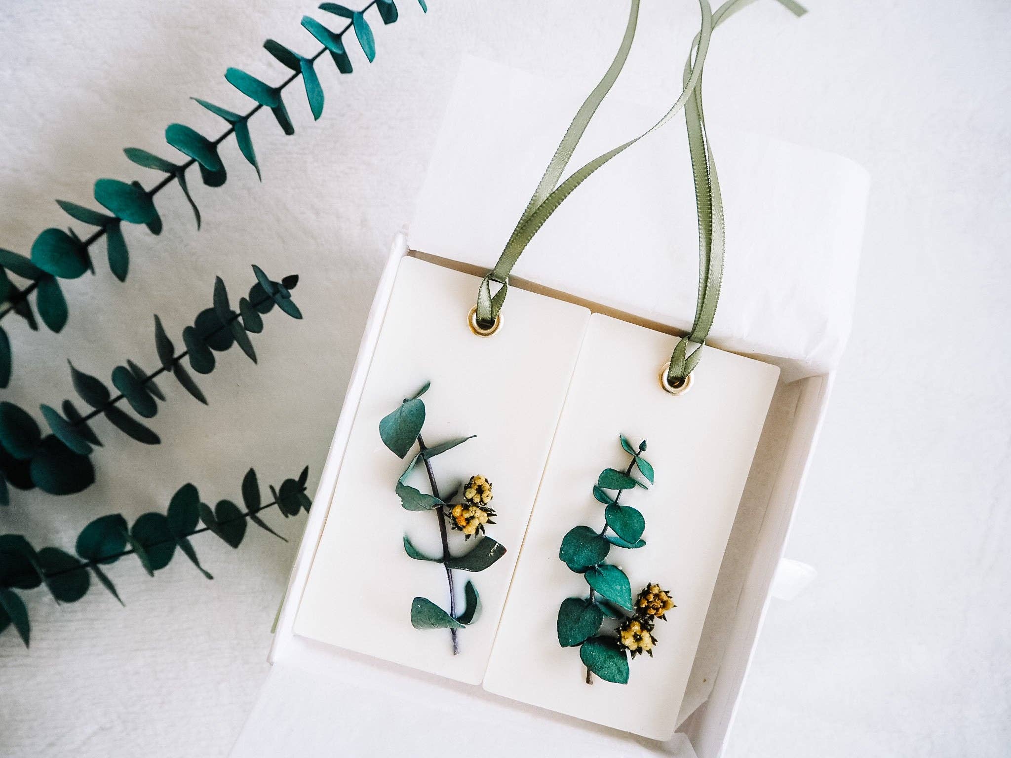 LH CANDLE STUDIO – Großhandel Schmelzwachs – Bar-Lufterfrischer aus Wachs für den Kleiderschrank — nach Regen3