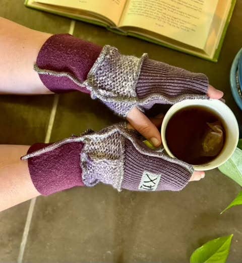 Jax Upcycled - Wholesale Gloves - Women's - Upcycled Unisex Fingerless Gloves choose the vibe color32
