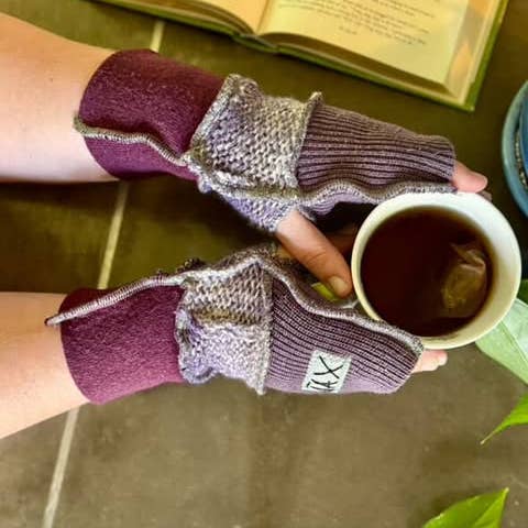 Jax Upcycled - Wholesale Gloves - Women's - Upcycled Unisex Fingerless Gloves choose the vibe color32