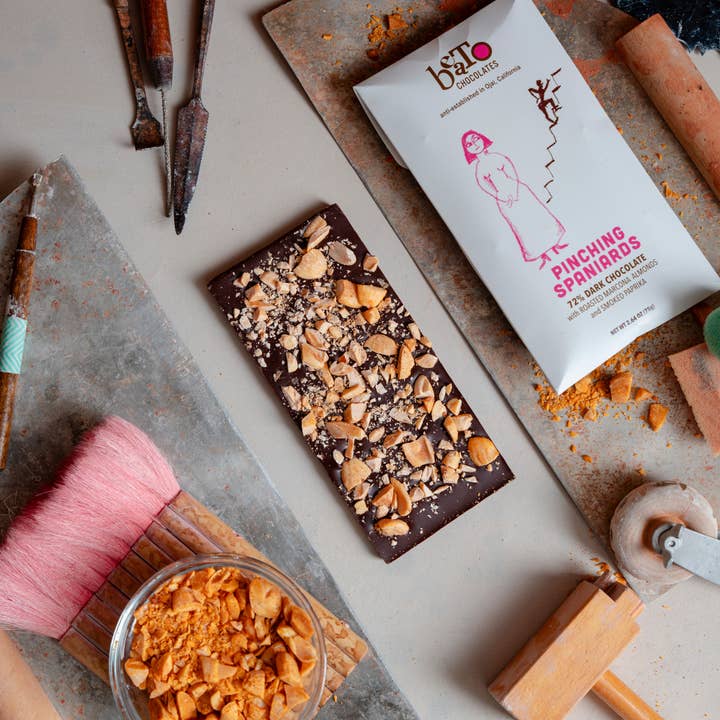 Beato Chocolates - Wholesale Chocolate Bar - Pinching Spaniards Chocolate Bar with Almonds (75g/2.64oz)2