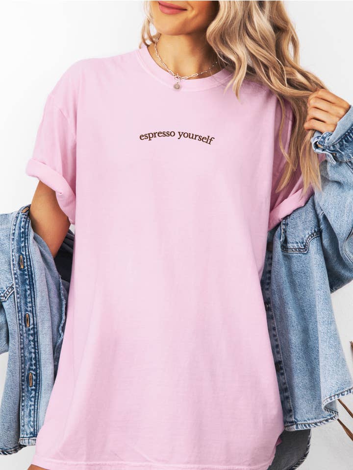 P E T I T R U E - Wholesale T-shirt – women's - Embroidered Coffee Lover Shirt Comfort Colors Espresso 6