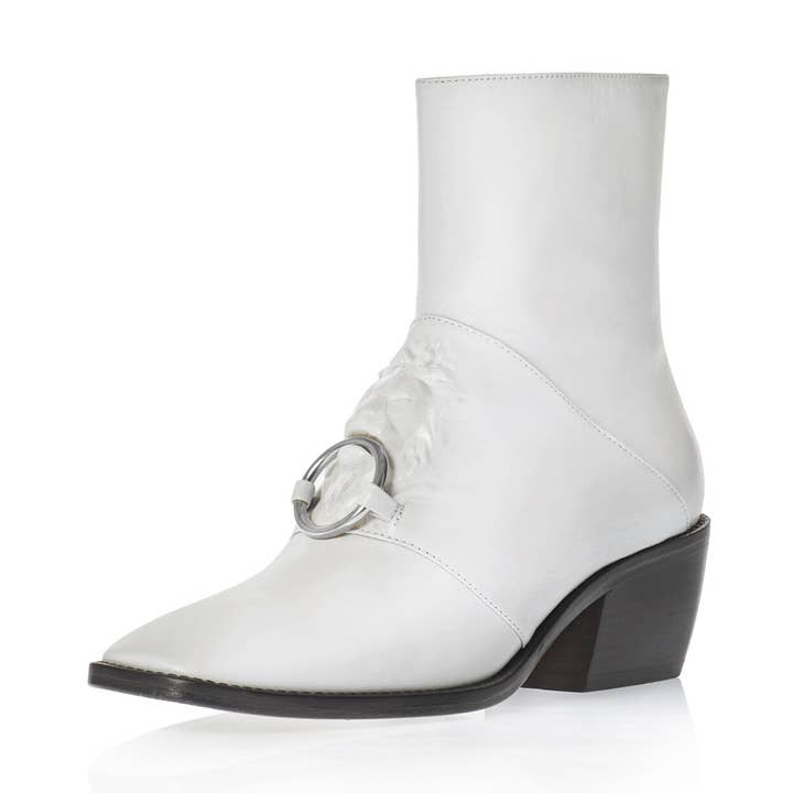 Leone Bootie i Ljusgrå för wholesale av Susana Madrid