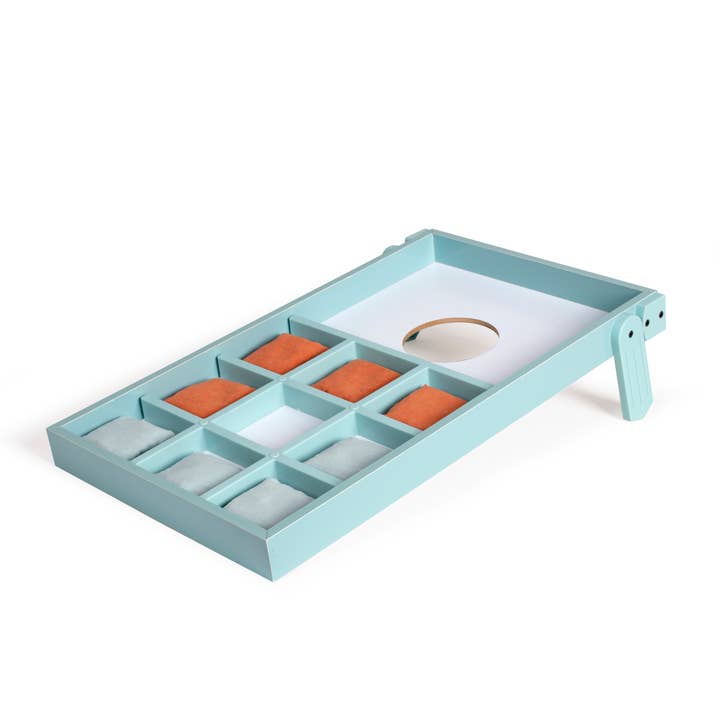 GAME002 - 2-in-1 bean bag toss and tic-tac-toe game for wholesale by Livoo