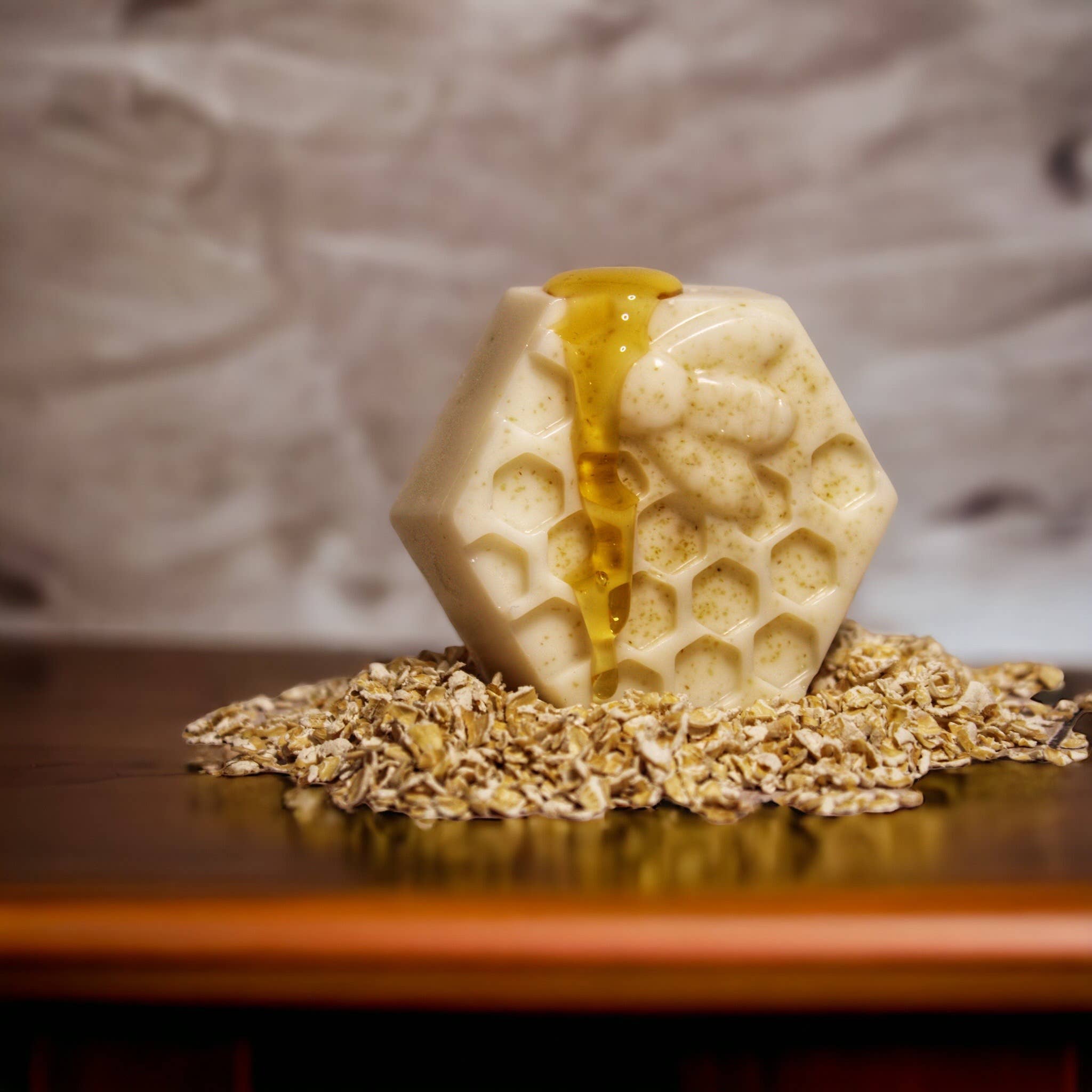 Bee-Youtiful Beauties - Wholesale Bar Soap - OATMEAL & HONEY BODY SOAP