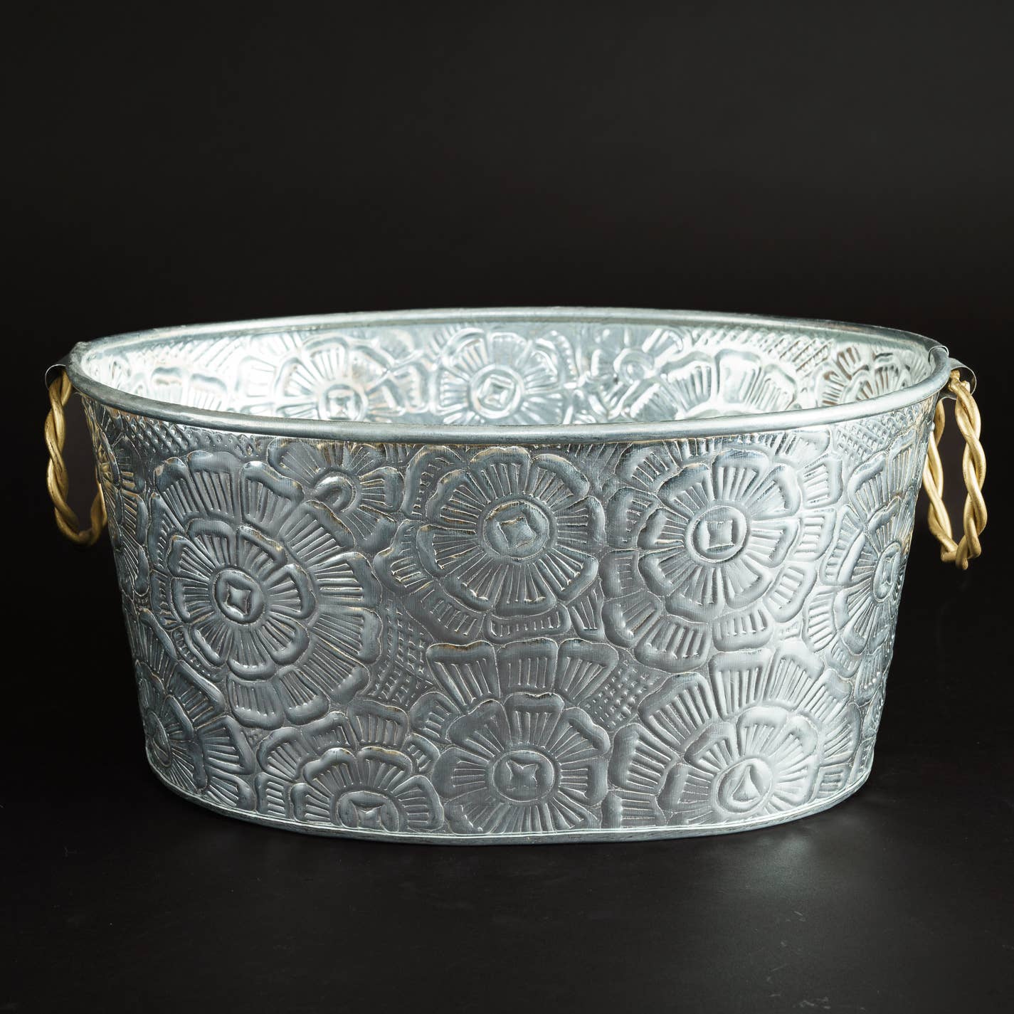 India Handicrafts Inc - Wholesale Bucket/Pail - 14" Oval Handle Tubs - Assorted Colors4