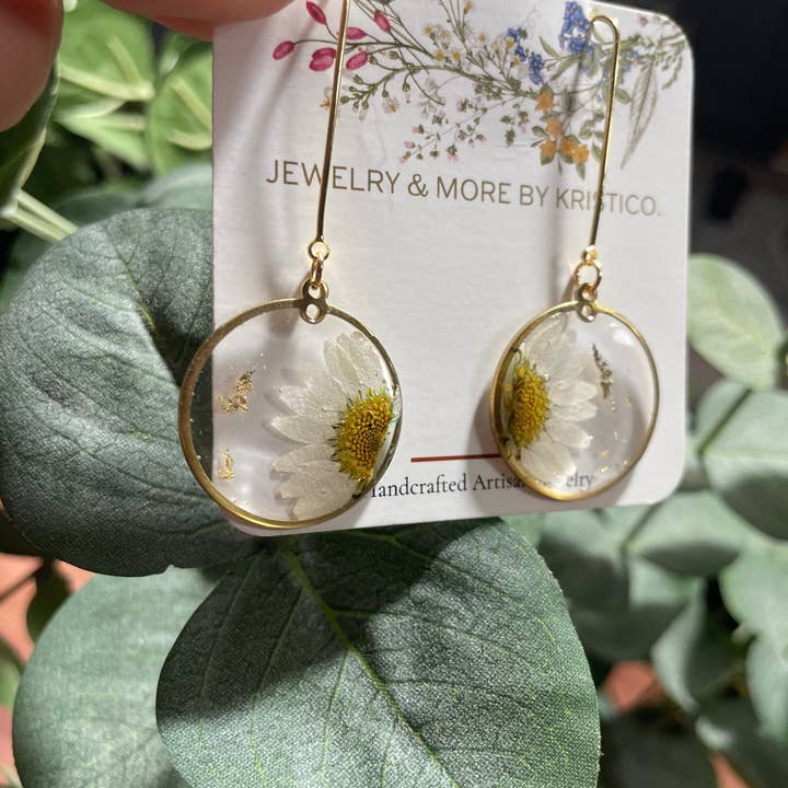 Jewelry & More By KristiCo - Wholesale Dangle Earrings - Daisy Flower Drop Earing