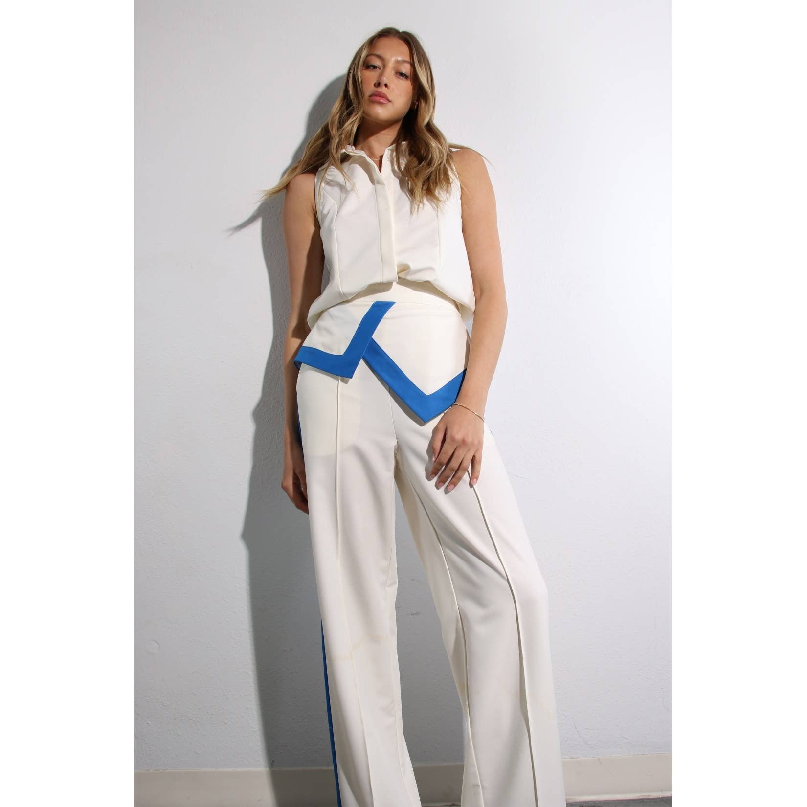 CREMA SET CAMICIE E PANTALONI in vendita all'ingrosso su Faire2