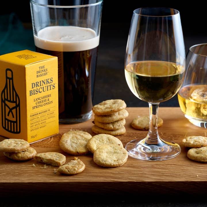The Drinks Bakery - Wholesale Crackers - Drinks Biscuits - Lancashire Cheese & Spring Onion 110g2